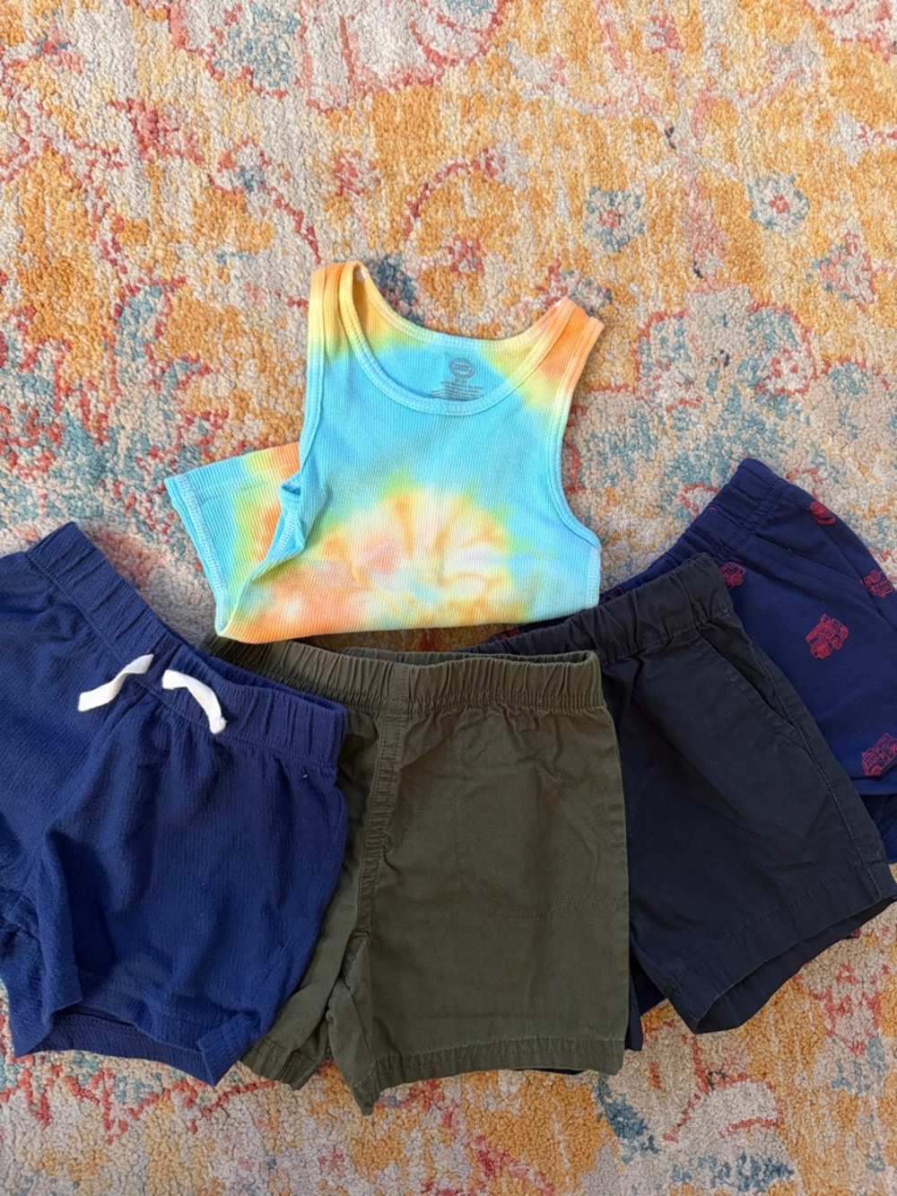 Bundle of 18m/2T Carter’s Shorts & tank top